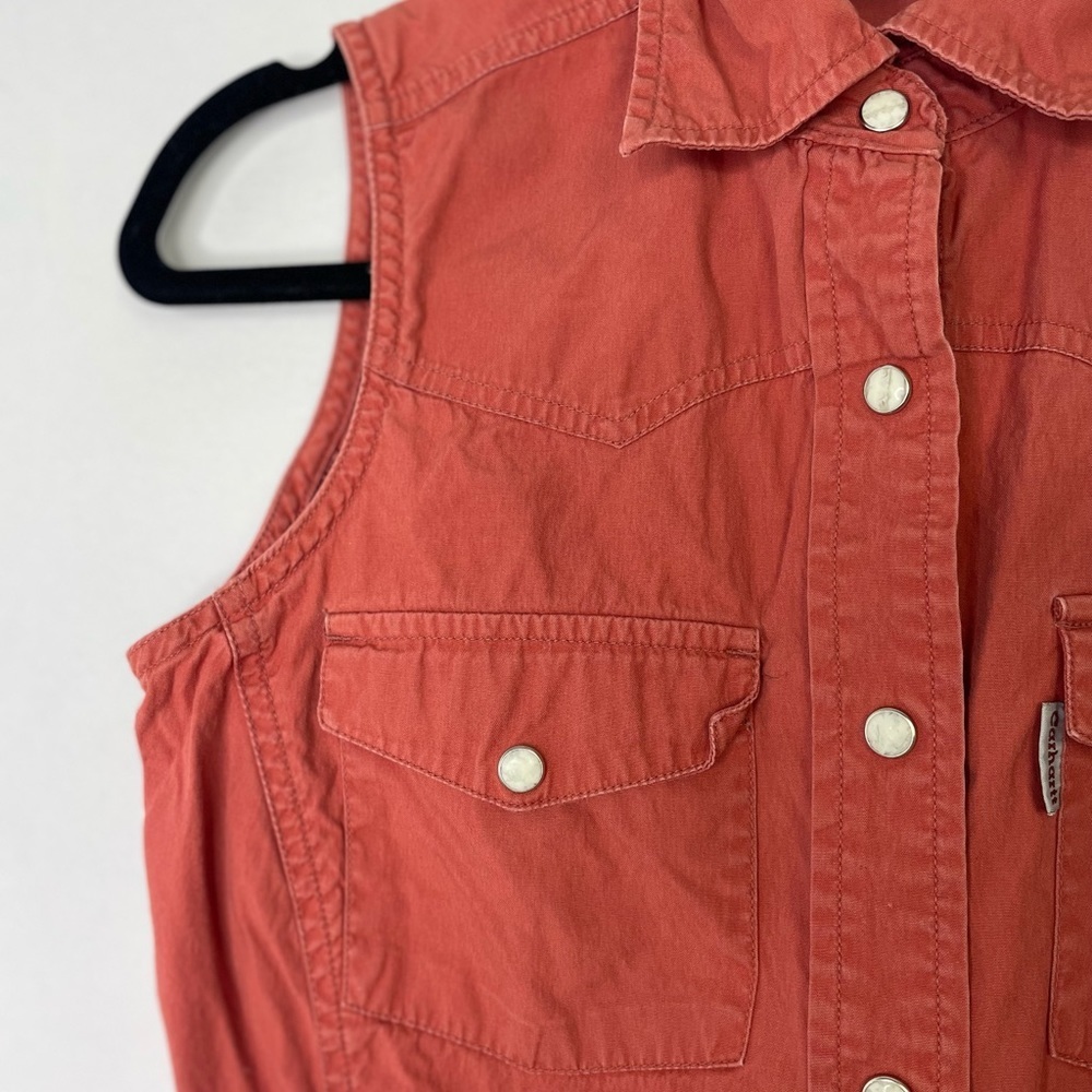 2025 SALE! Carhartt western sleeveless shirt, snap closure, burnt orange. Size S - Picture 6 of 7